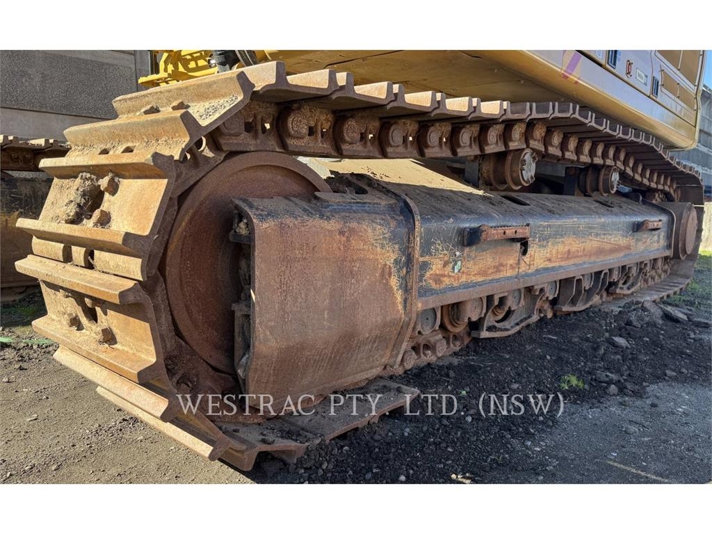 CAT 350 image 9