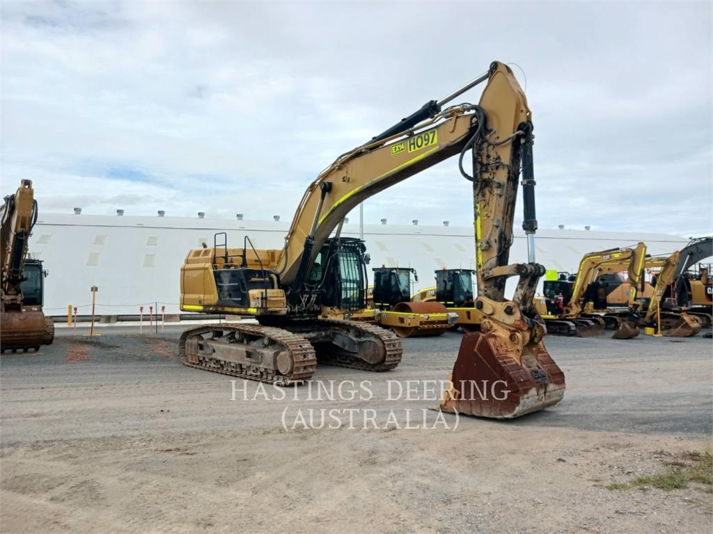 CAT 352-07 image 2