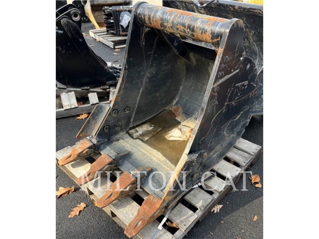 2021 CAT 36 HEAVY DUTY PIN LOCK BUCKET For Sale 1,050 USD Cat Used