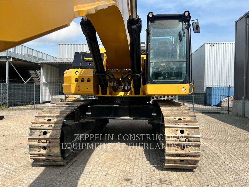 2022 CAT 374 For Sale - 622,275 USD | Cat Used