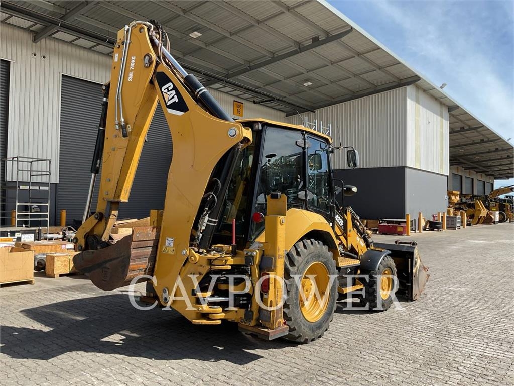 CAT 432F2LRC image 3
