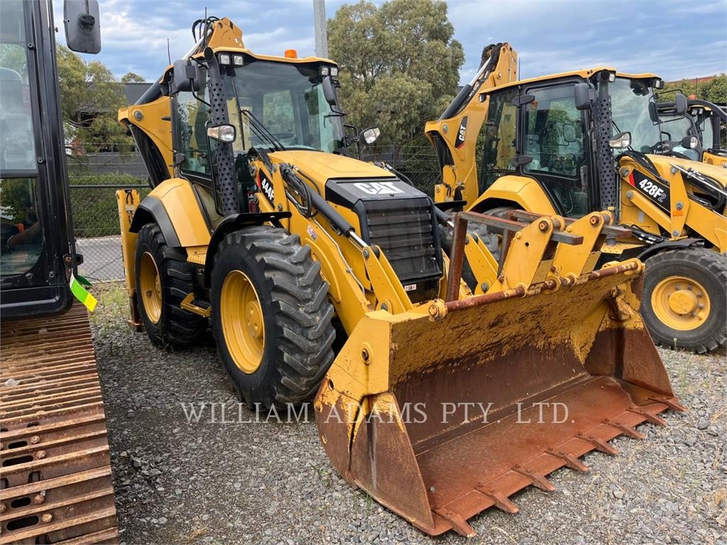 CAT 444F2 image 2