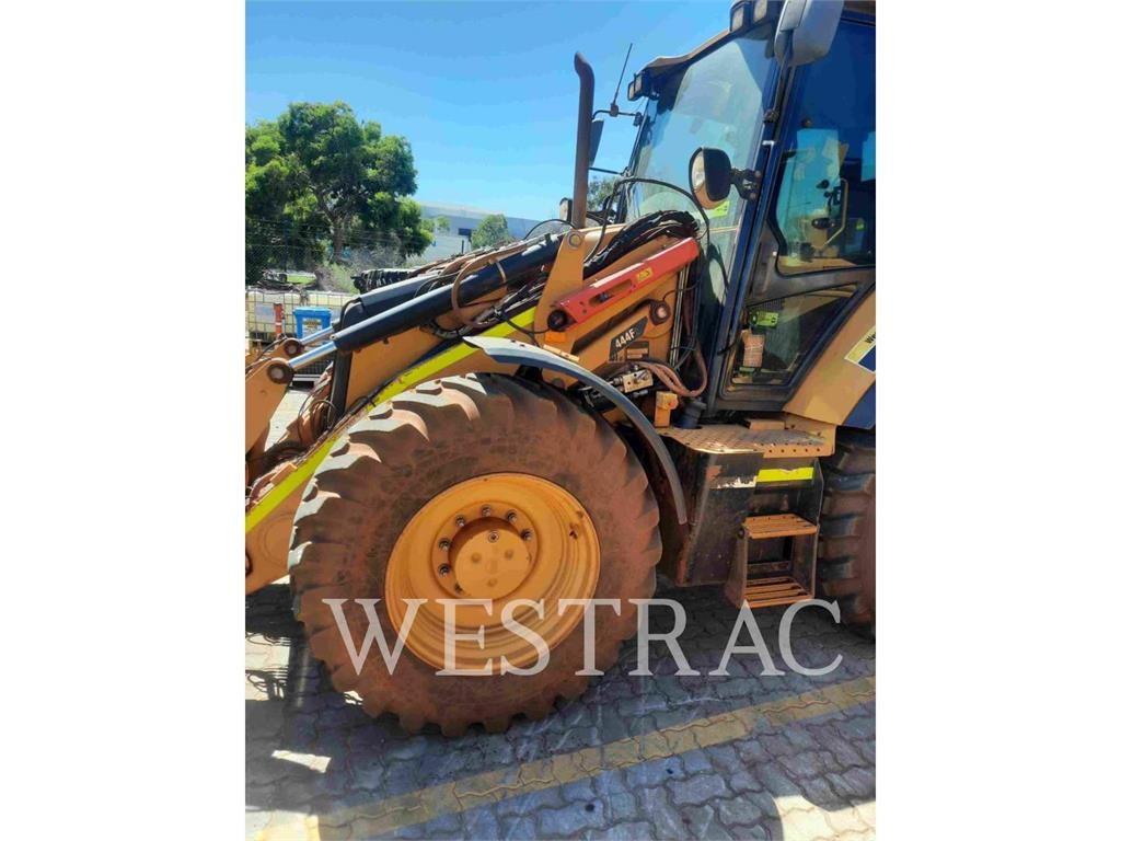 CAT 444F2LRC image 11