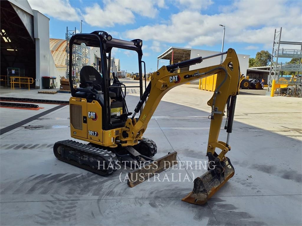 CAT 301.7-05CR image 2