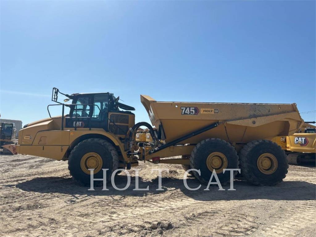 CAT 745 - アーティキュレート式ダンプトラック - 建設 - CATERPILLAR