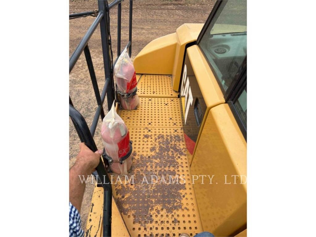 CAT 745C image 12
