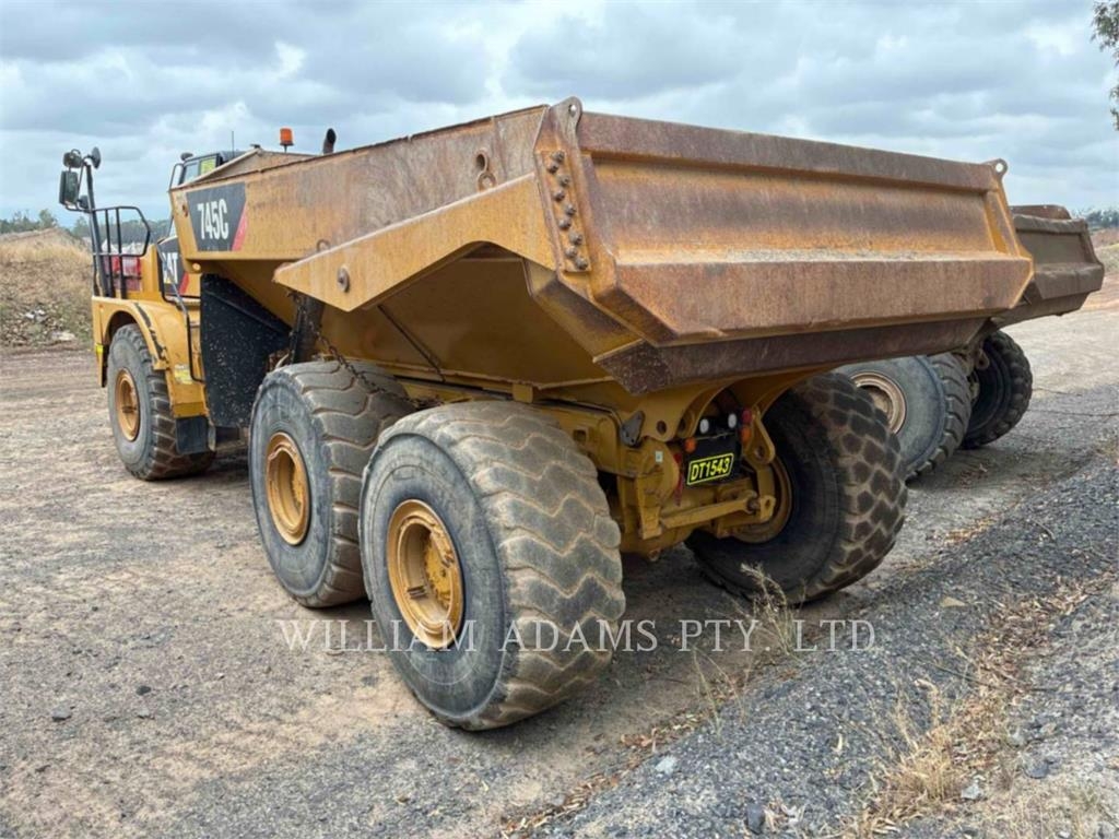 CAT 745C image 4