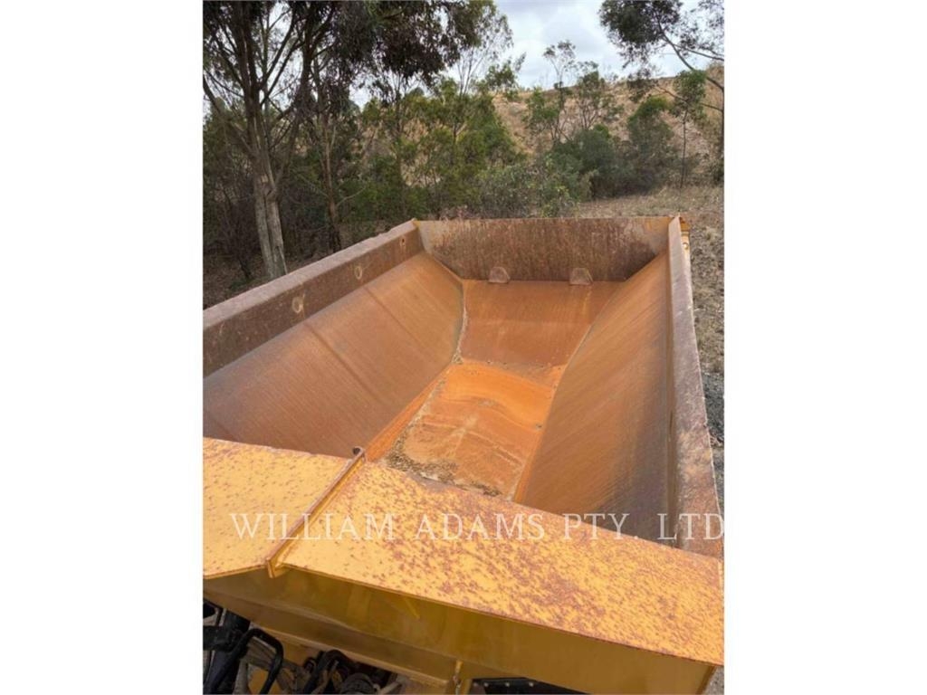 CAT 745C image 9