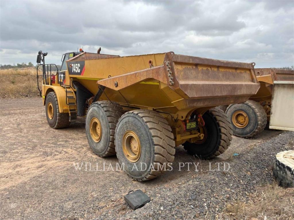 CAT 745C image 4