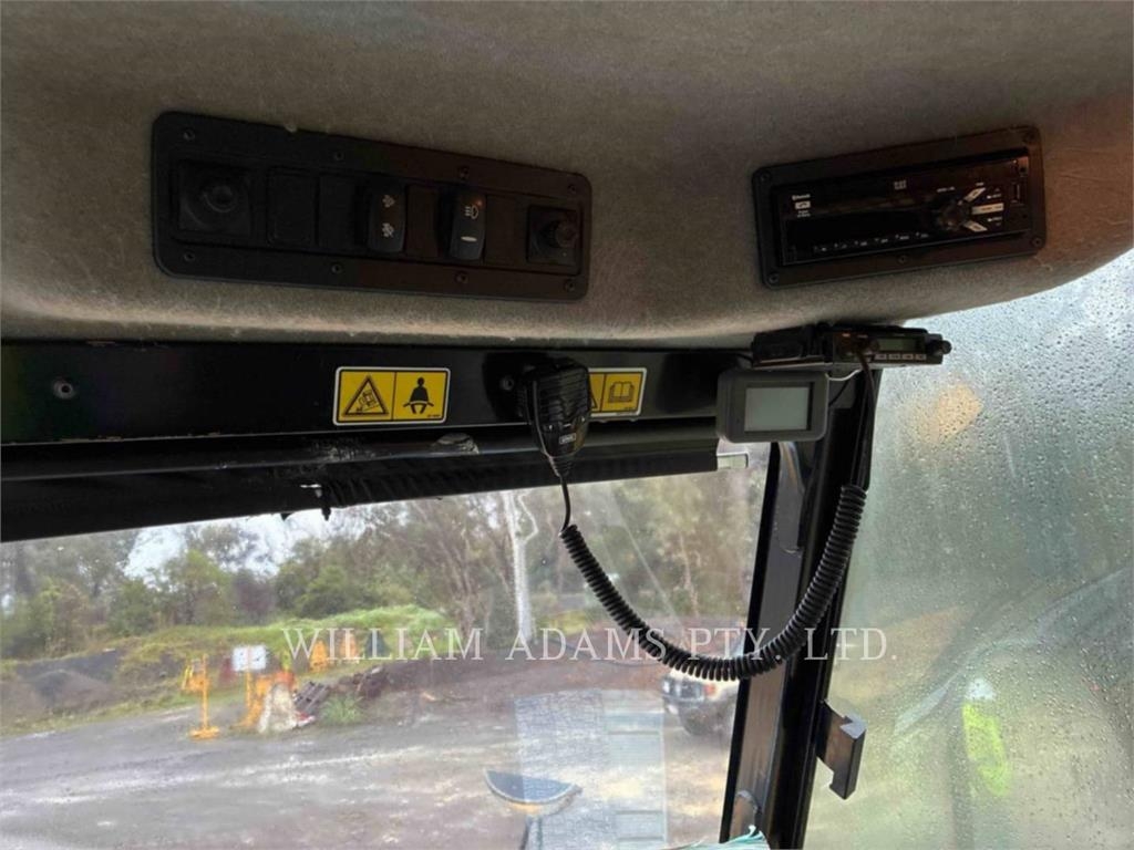 CAT 745C image 12