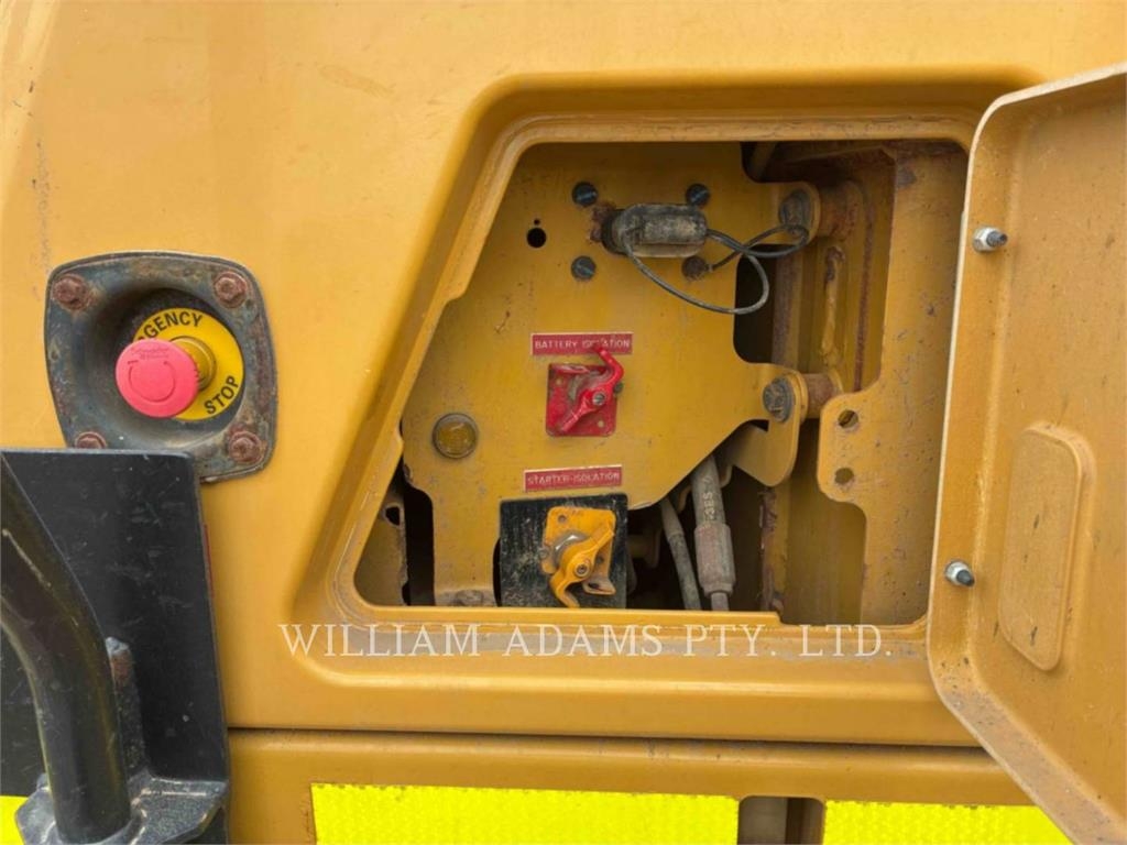 CAT 745C image 12