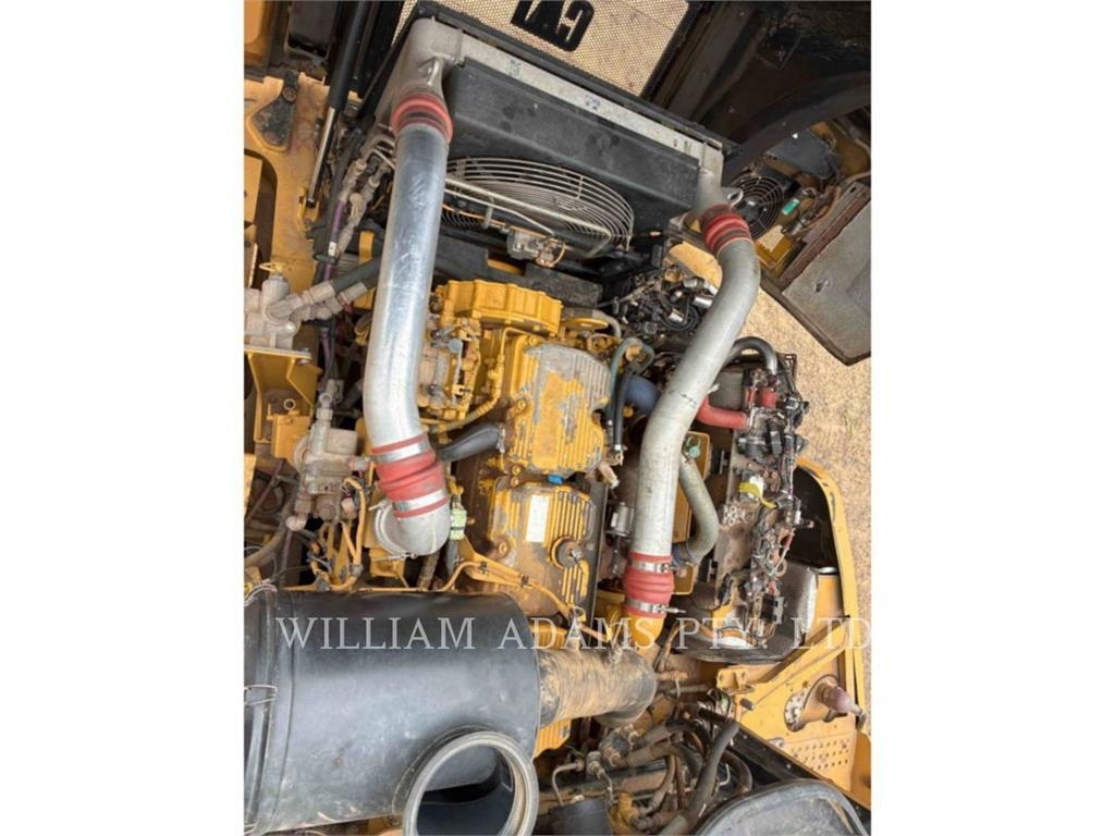 CAT 745C image 7