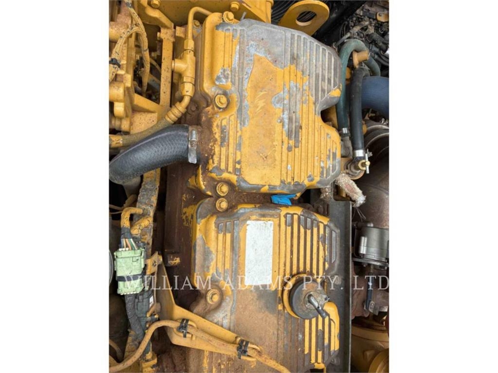 CAT 745C image 8