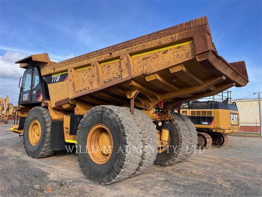 CAT 773F image 4