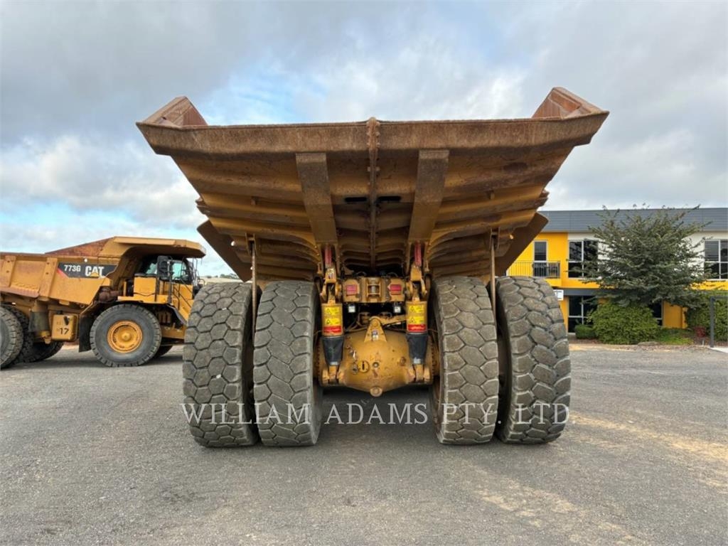 CAT 773GLRC image 12