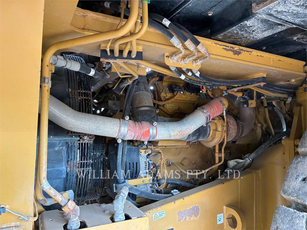 CAT 773G image 7