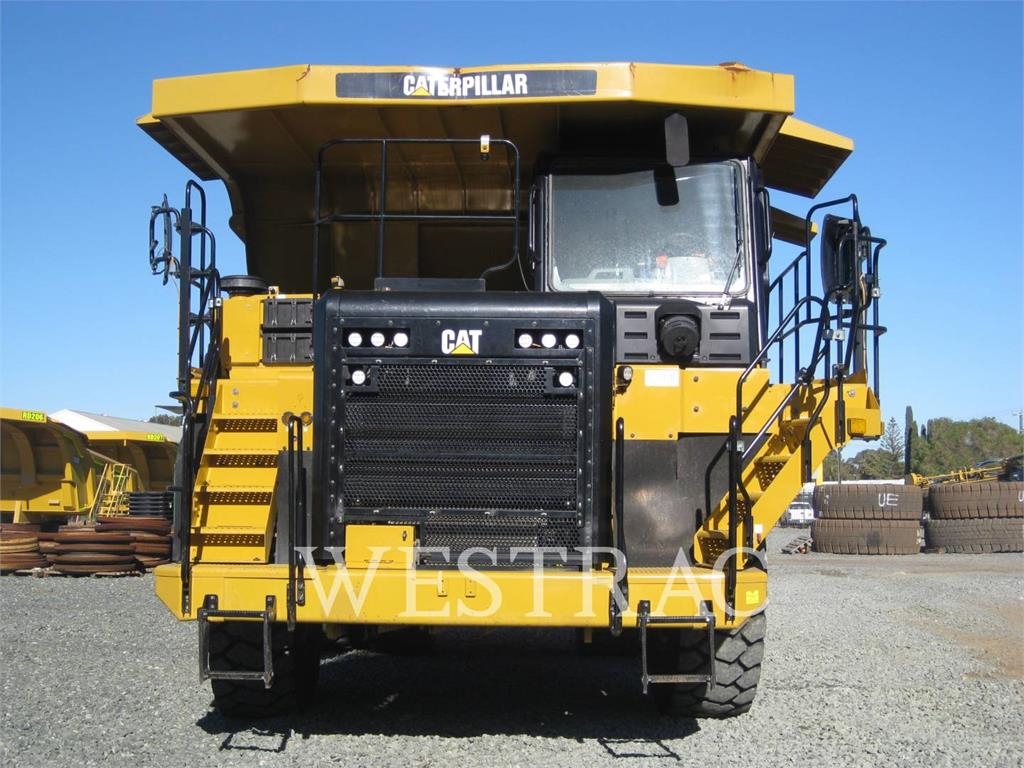 CAT 775G