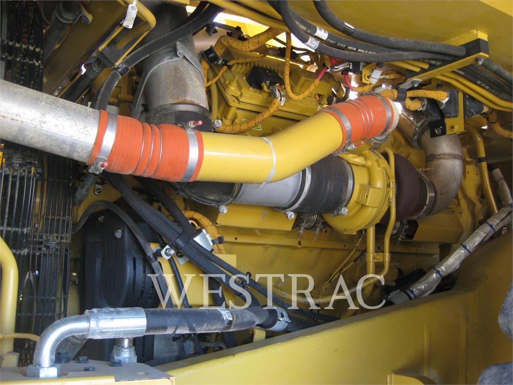 CAT 775G image 7