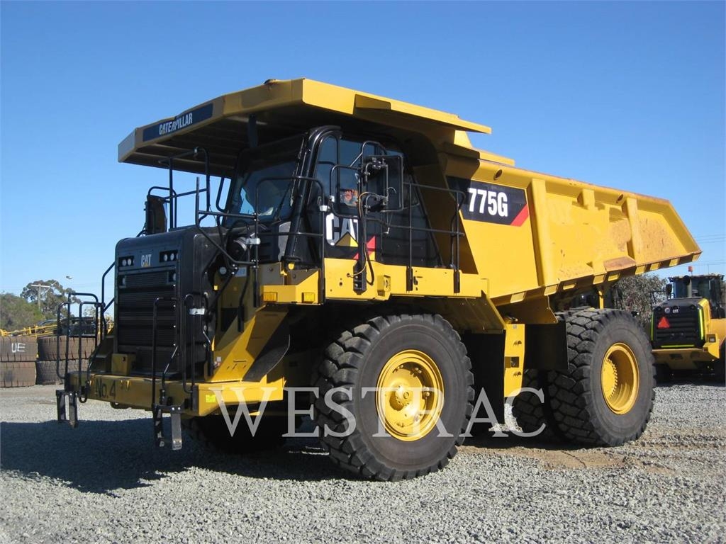 CAT 775G