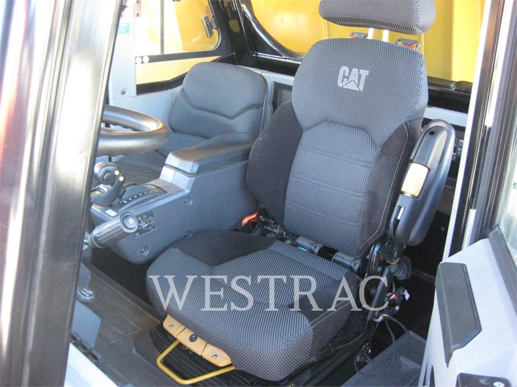 CAT 775G image 7