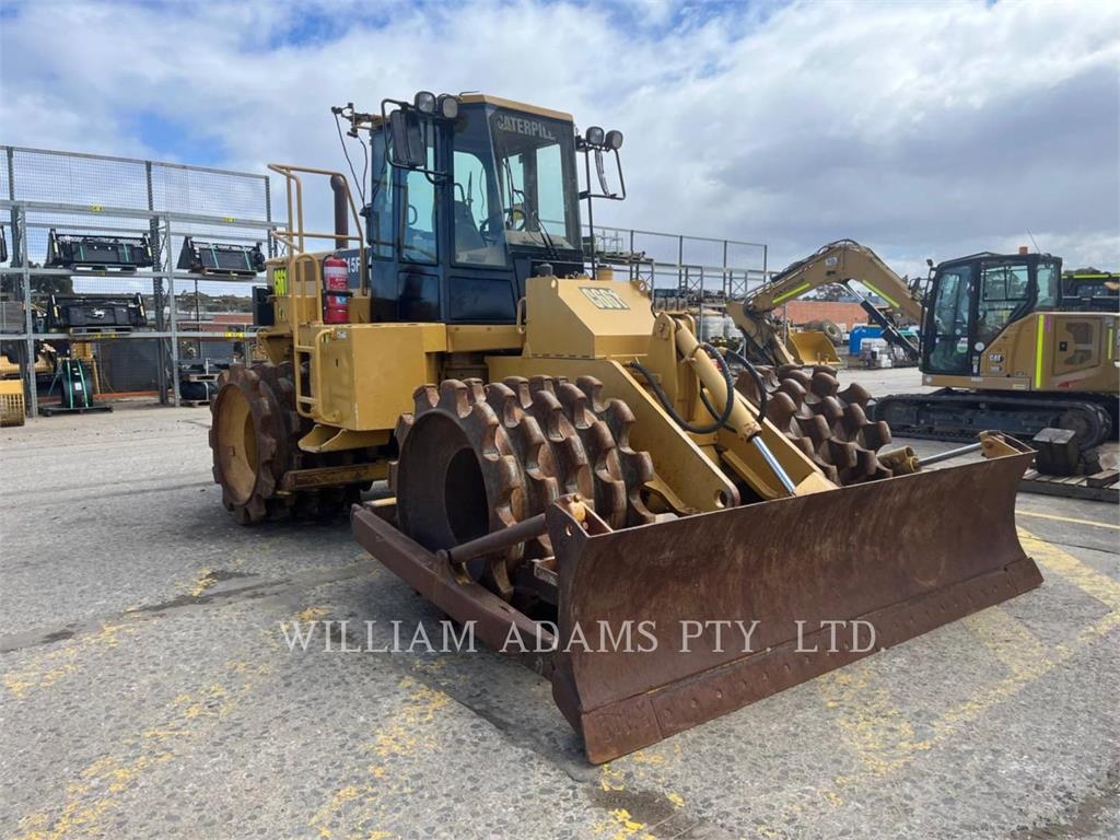 CAT 815F image 2