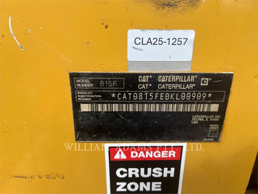 CAT 815F image 6
