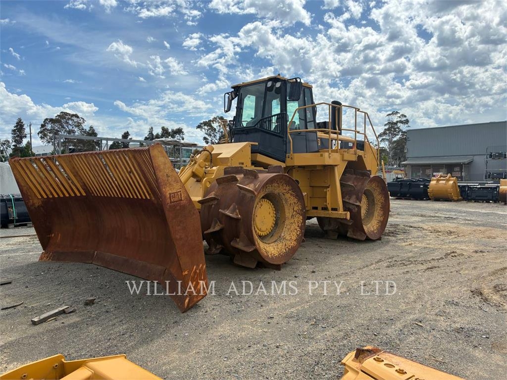 CAT 826H