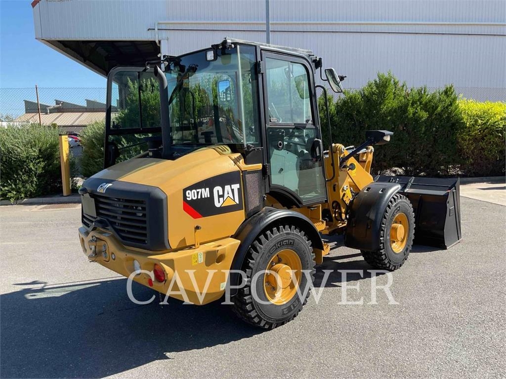 CAT 907M image 3