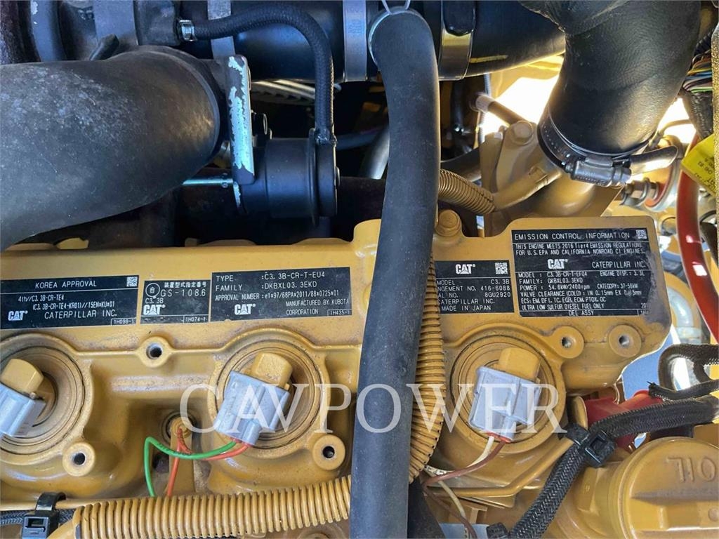 CAT 907M image 8