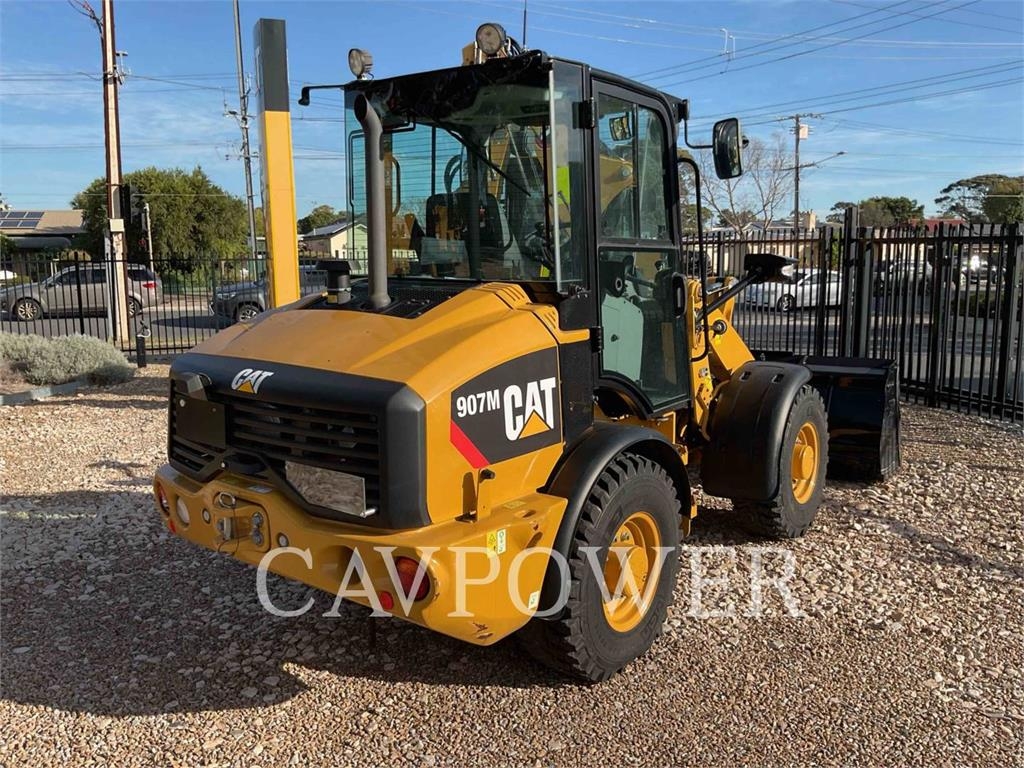 CAT 907M image 3