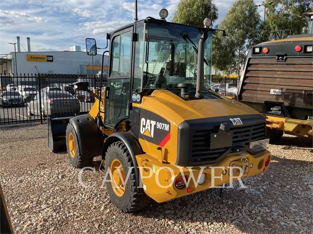 CAT 907M image 4
