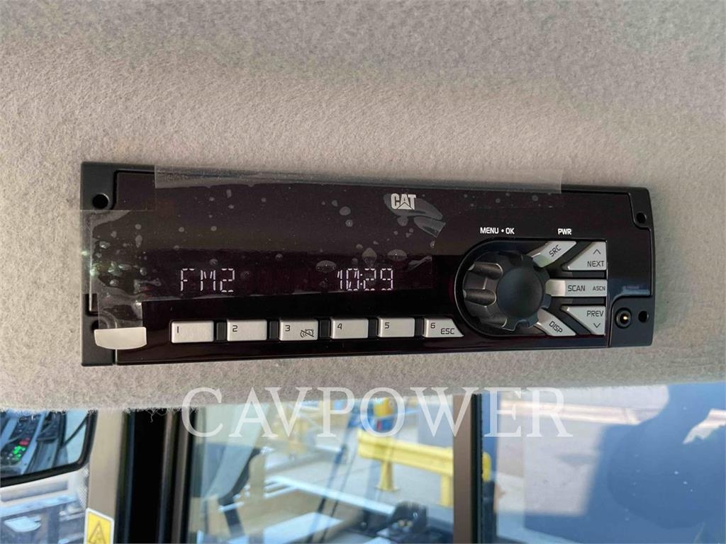 80098 2016 CAT 907M For Sale - 80,098 USD | Cat Used