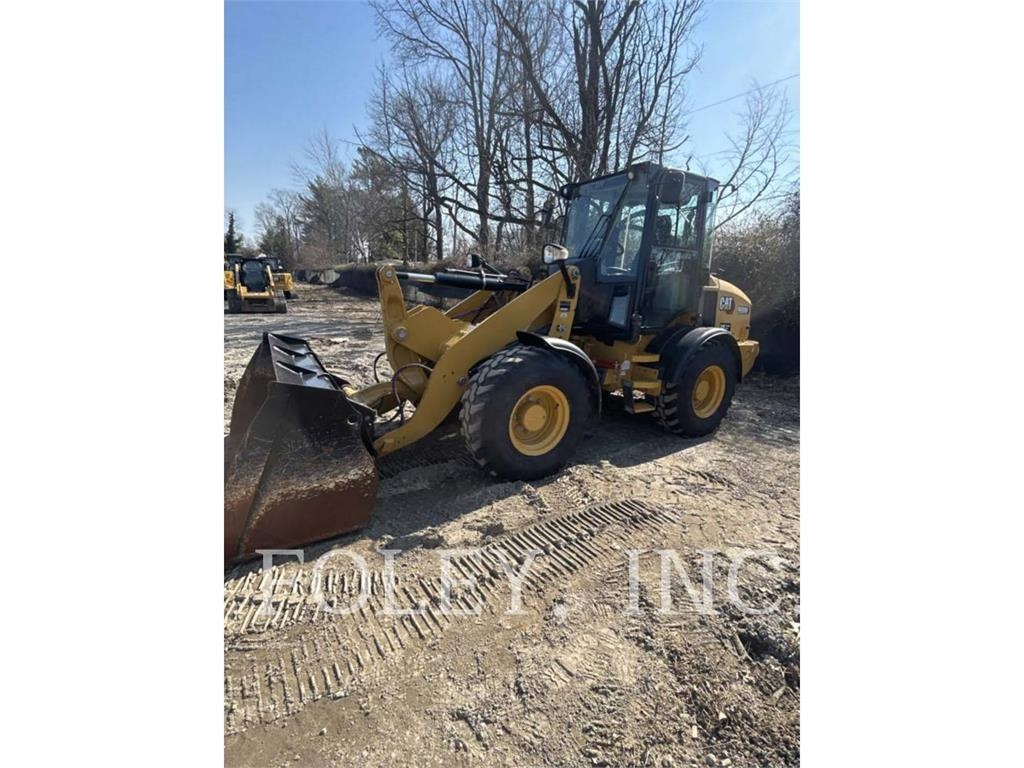 CAT 908M - ホイールローダー・タイヤショベル - 建設 - CATERPILLAR