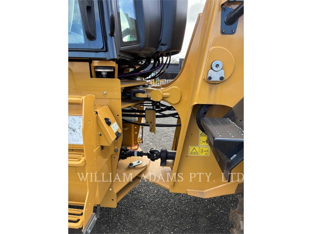 CAT 910 image 12