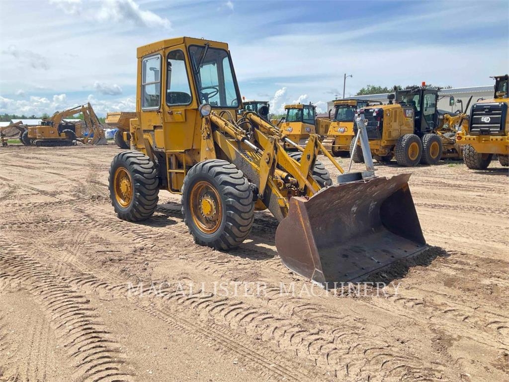 CAT 910 - Pás carregadoras de rodas - Equipamentos Construção ...