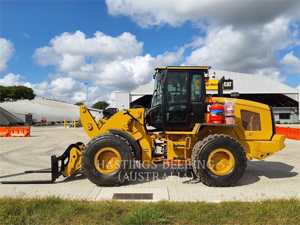 CAT 930K image 9