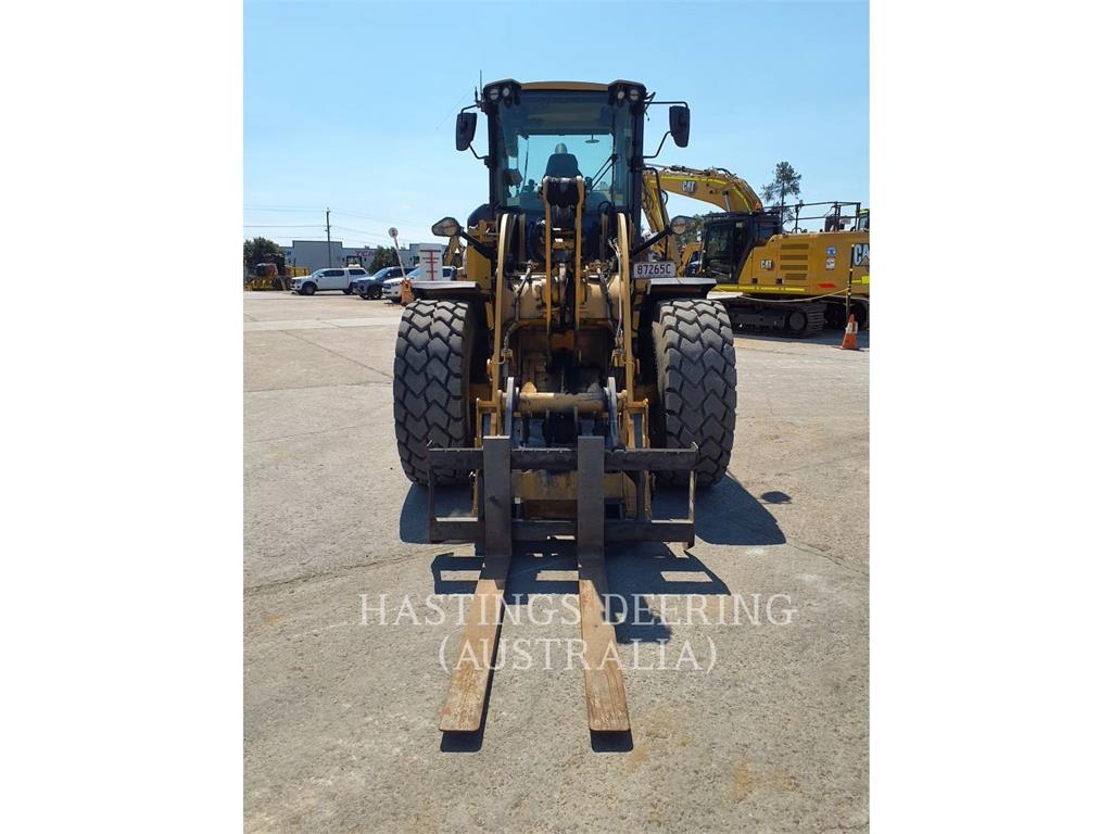 CAT 930K image 11