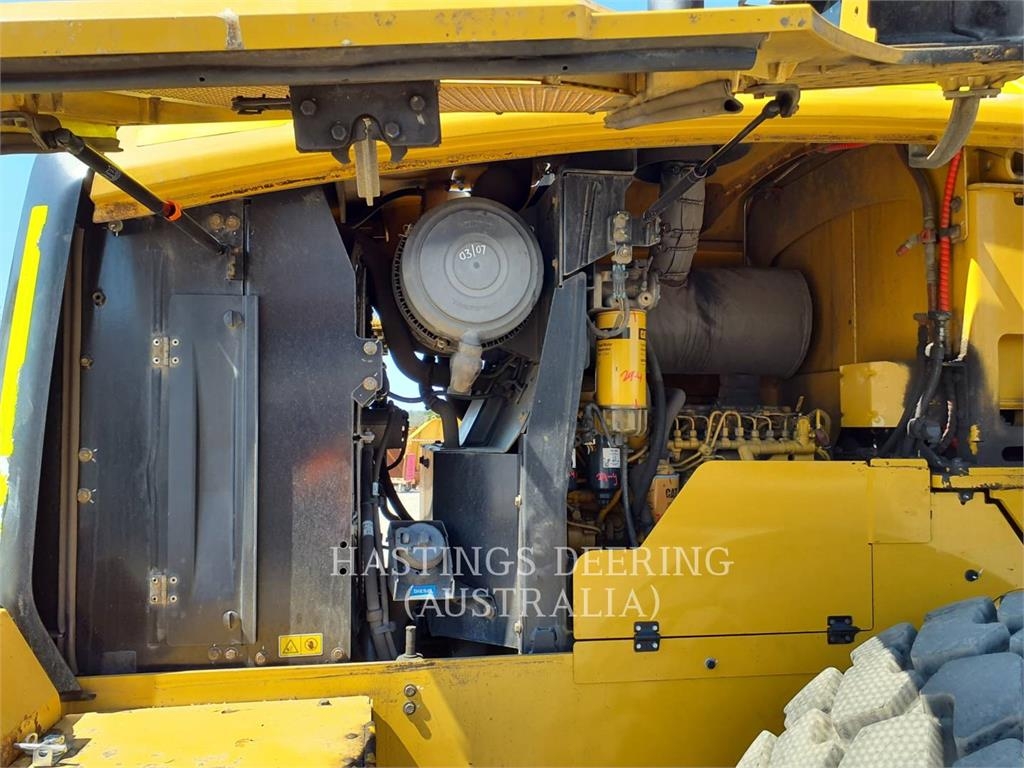 CAT 930K image 7