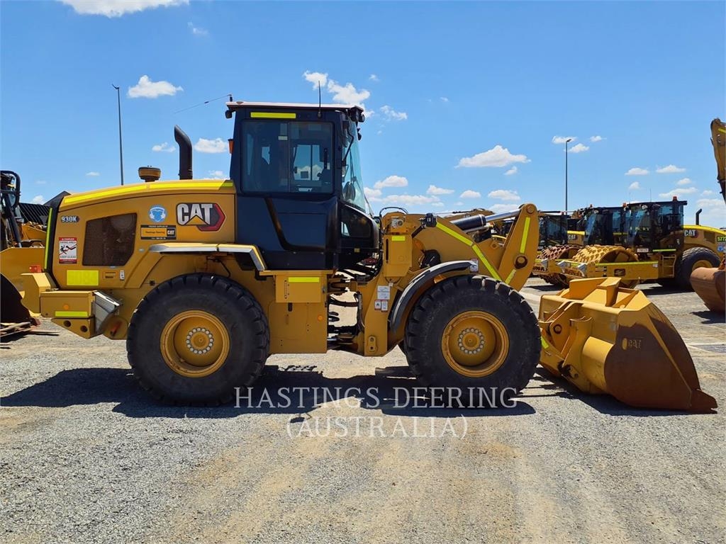 CAT 930K image 10