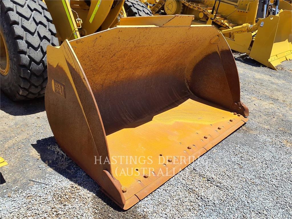 CAT 930K image 12