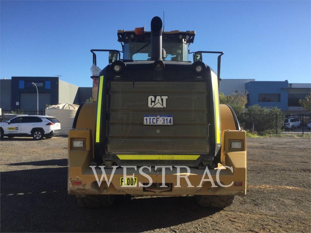 CAT 950 image 10
