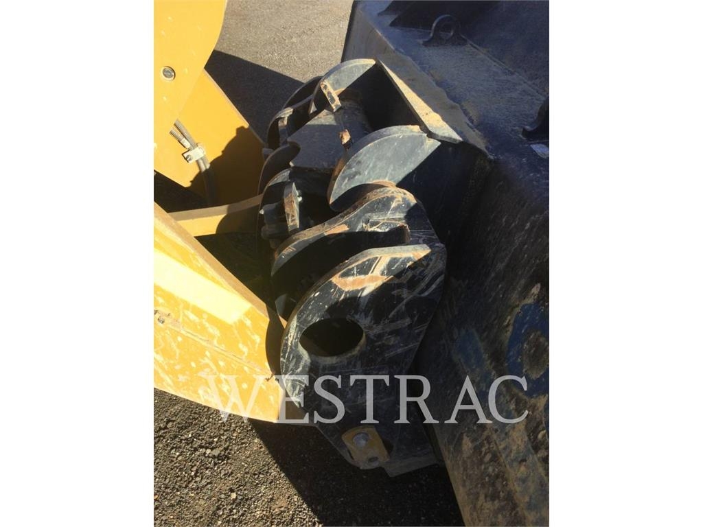 CAT 950 image 12