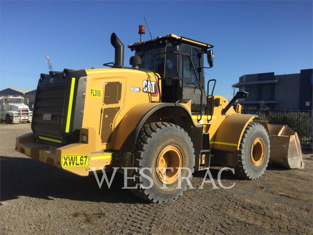 CAT 950M image 3
