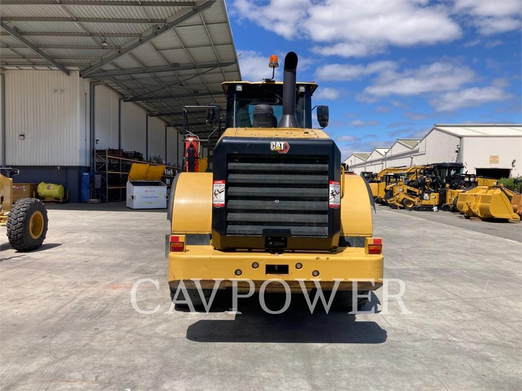 CAT 950GC image 10