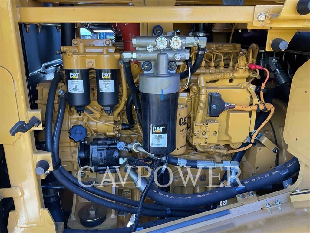 CAT 950GC image 7