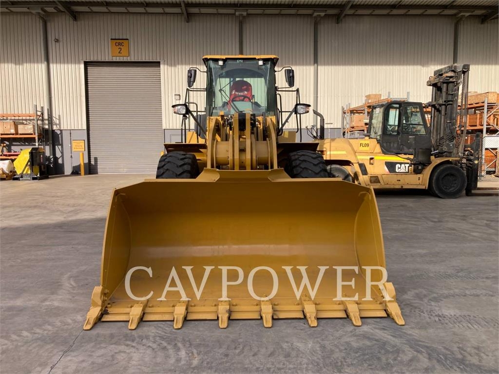 CAT 950GC image 11