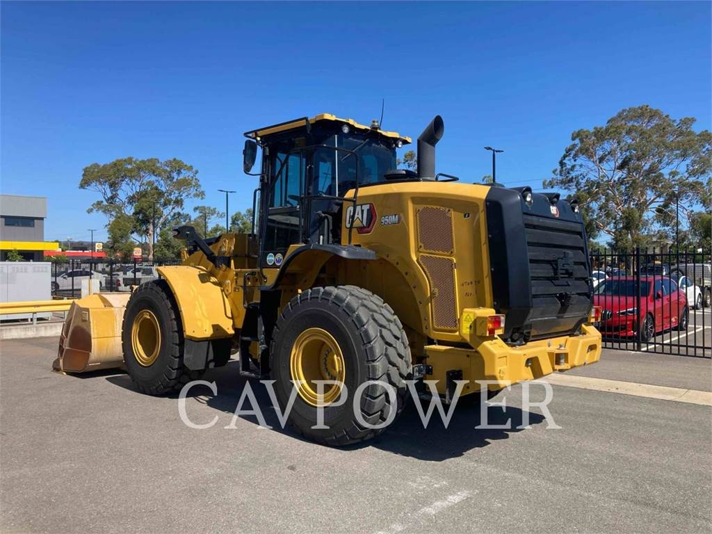 FAST LANE 大型ホイールローダー　CATショベルカー 4点セット 920（ホイールローダ）の詳細情報｜日本キャタピラー【公式】