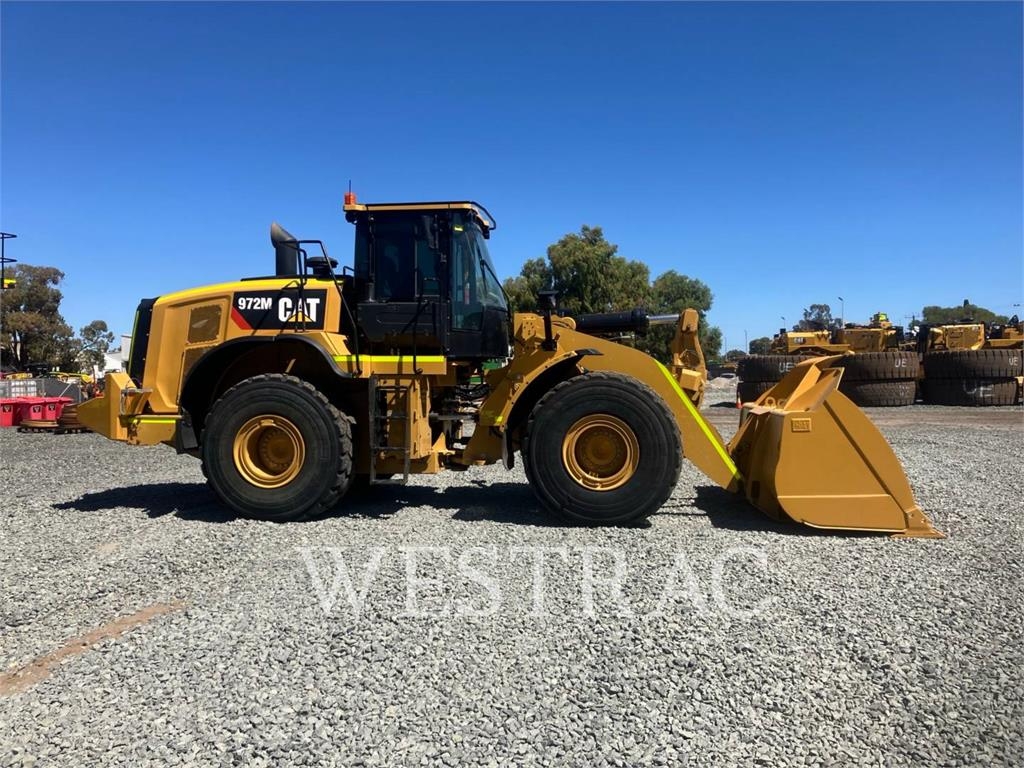 CAT 972M image 9