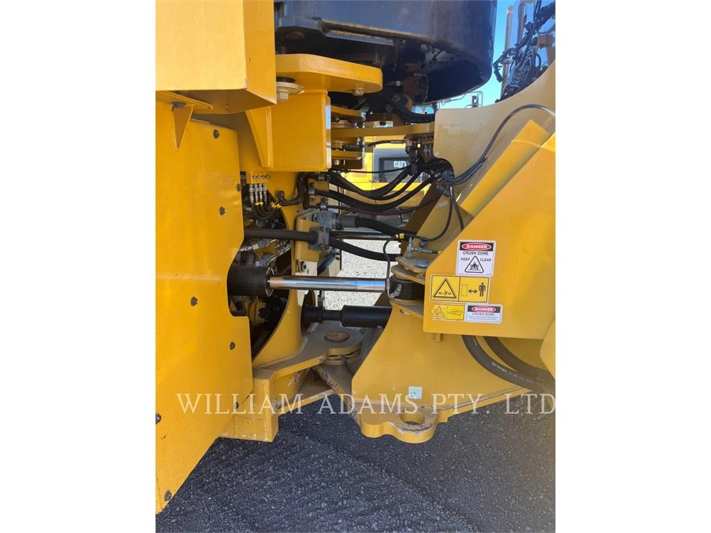 CAT 972M image 12