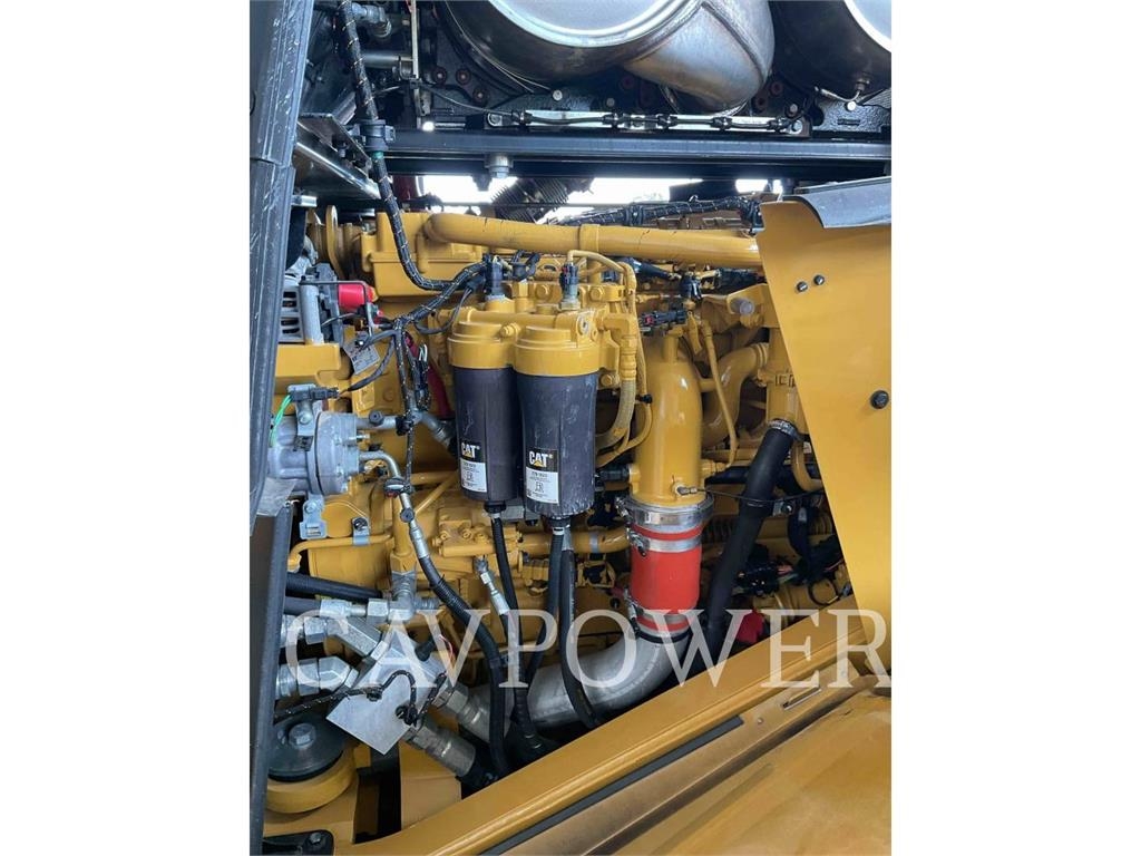 CAT 980 image 7